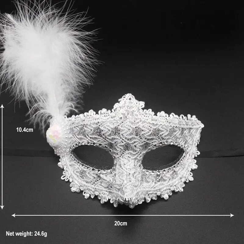 Feathered Masquerade Mask - Image 3