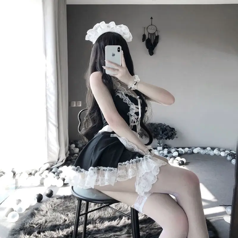 French Maid Costume - Image 7