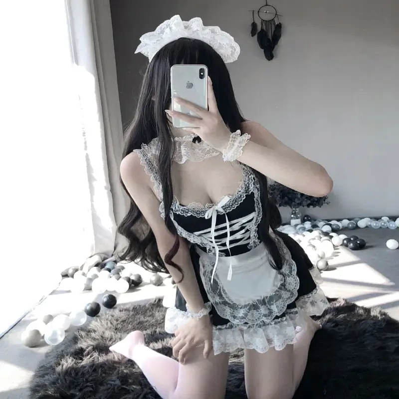 French Maid Costume - Image 8