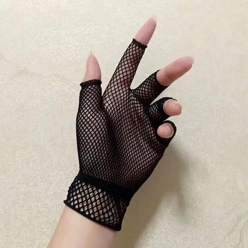 Glove Fetishist - Image 8