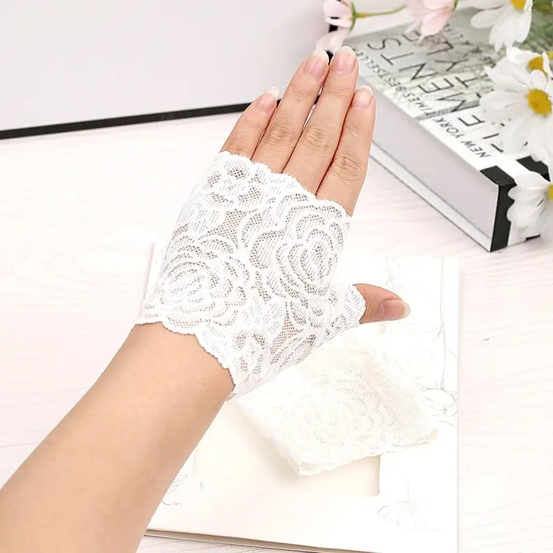 Lace Gloves For Women - Image 2