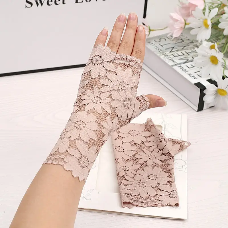 Lace Gloves For Women - Image 8