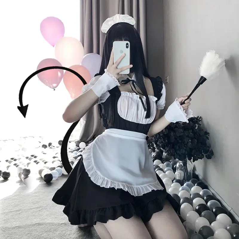 Maid Outfit Sexy - Image 2