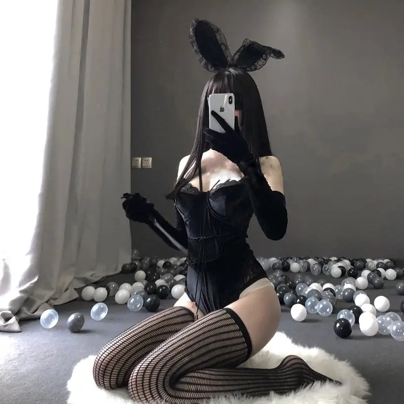 Playboy Bunny Costume Red - Image 2