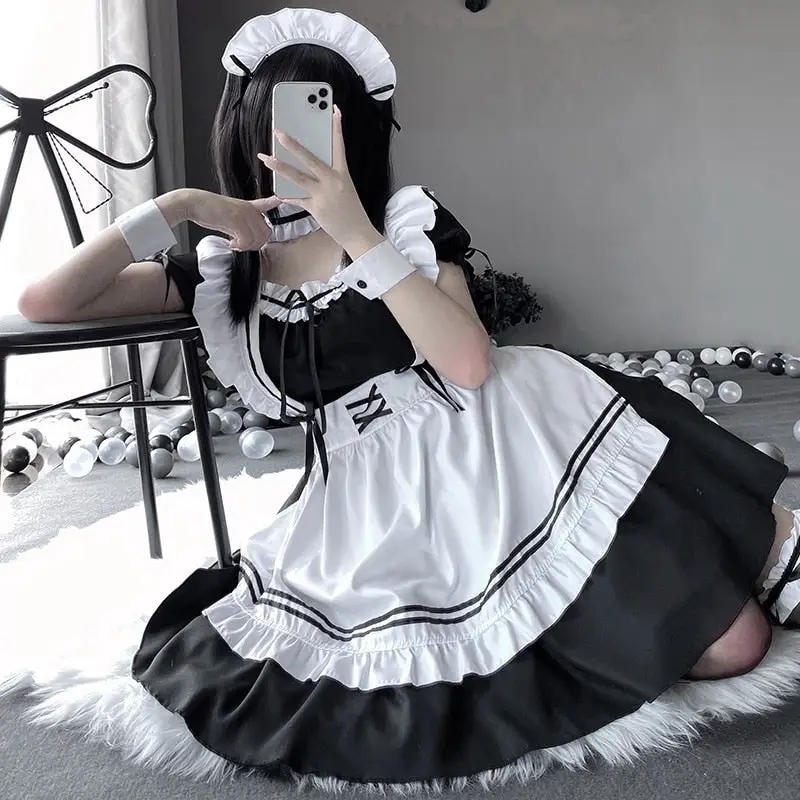 Sexy French Maid - Image 4