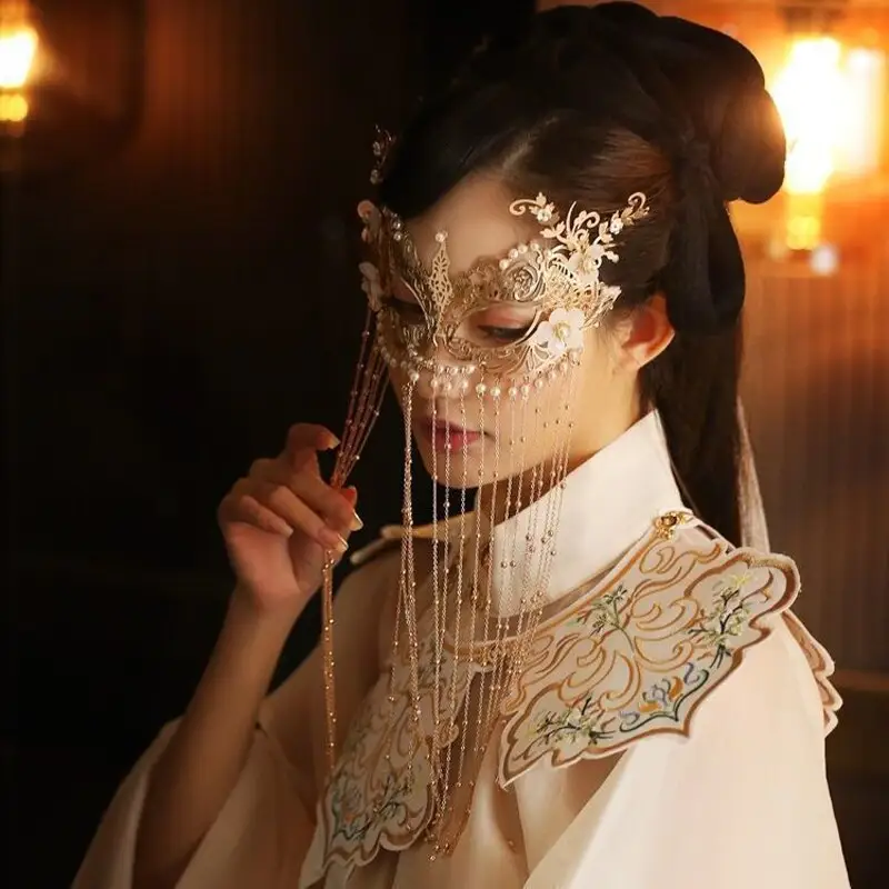 Sexy Masquerade Mask - Image 4