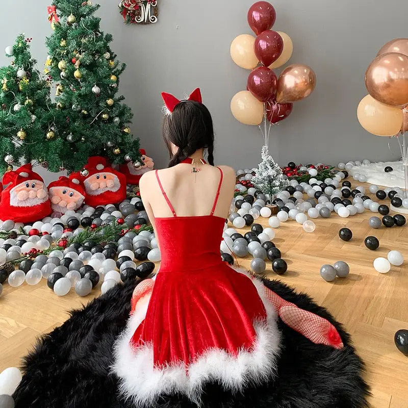 Sexy Mrs Claus Costume - Image 4