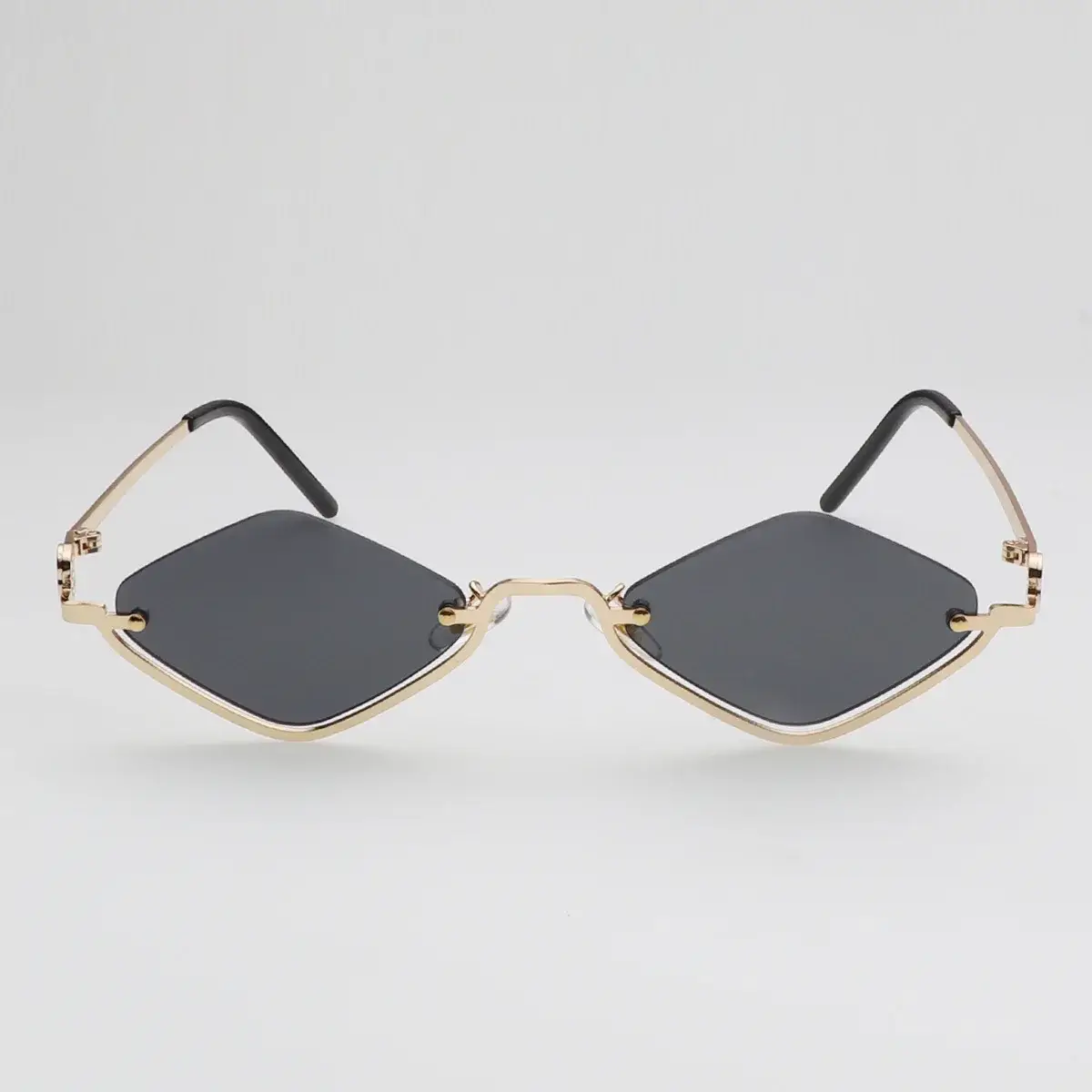 Sexy Sunglasses For Women - Image 11