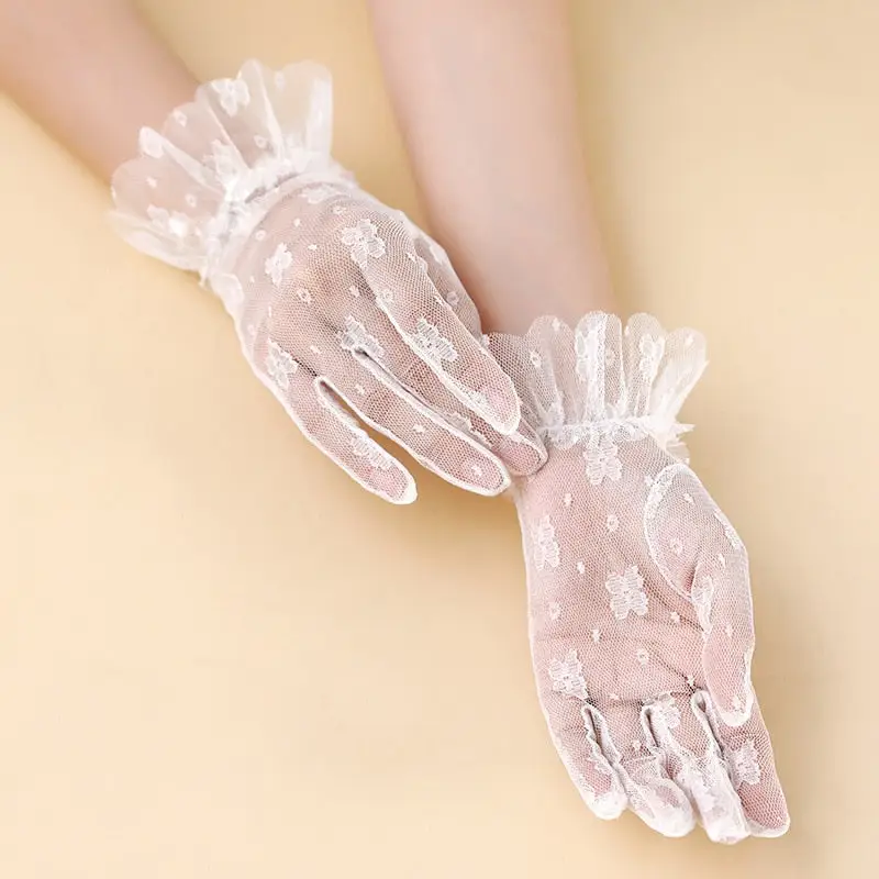 Short Victorian Gloves - Image 11