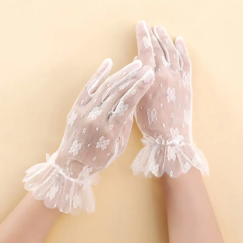 Short Victorian Gloves - Image 13
